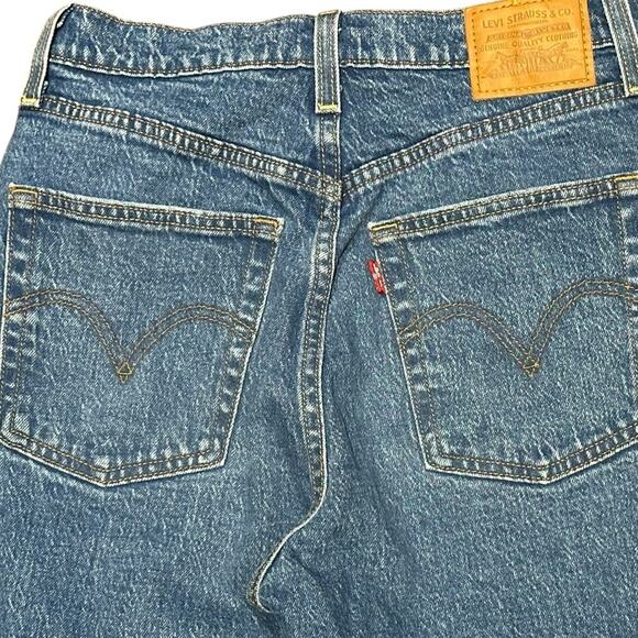 Levi’s Womens Size 27 Premium Denim Distressed Ribcage Straight Ankle Jeans - Picture 6 of 10